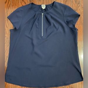Anne Klein’s women’s blouse